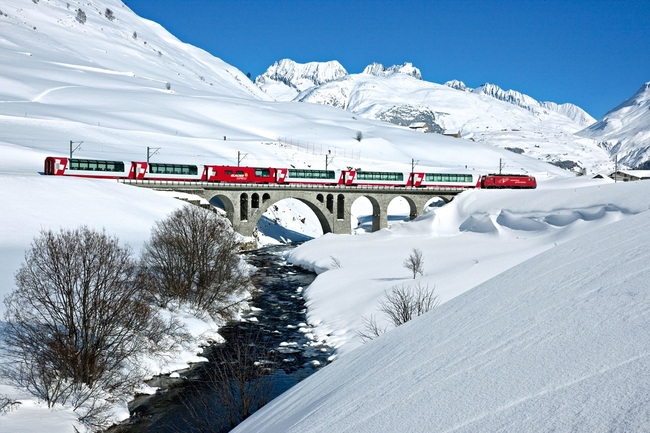 Ледниковият експрес - най-бавният бърз влак в света