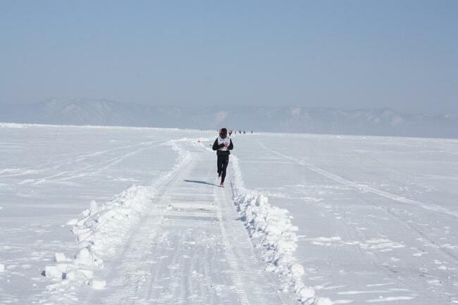 Екстремно: Леден маратон по езерото Байкал