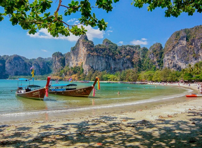 Тайланд забрани пушенето на много от плажовете си
