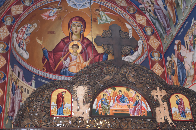 Катедрален храм „Св.св. Кирил и Методий“ в Ловеч и силата на вярата