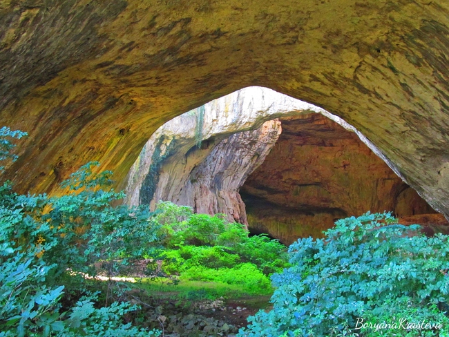 Деветашка пещера - находки, нашествия и истински истории