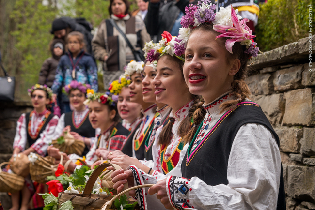 Красотата на българските лазарки