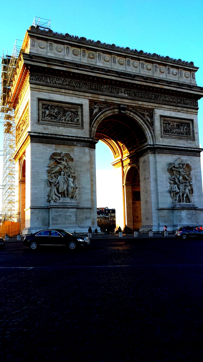 Буря в Париж - усещане, красота, история, приказка (снимки)