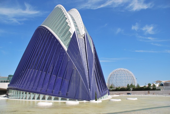 Градът на изкуствата и науките във Валенсия – чудо на съвременната архитектура
