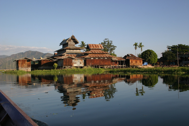Забележителностите на Мианмар – разходка около езерото Инле