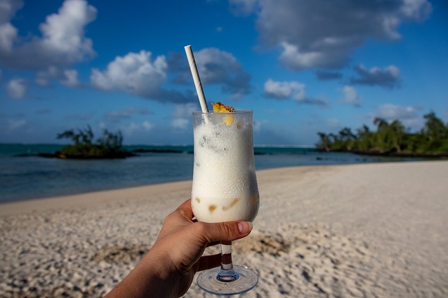 Вкусете тропиците с тези карибски коктейли