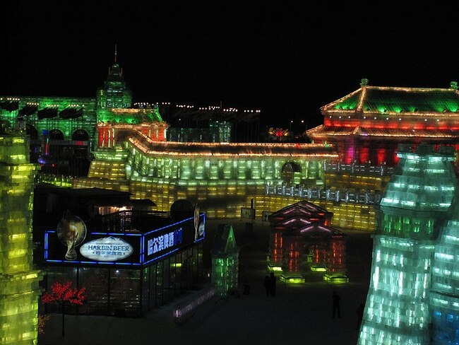 Китайският фестивал на снега и леда в Харбин е калейдоскопичен празник на зимата