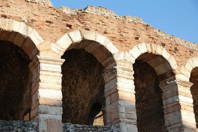 Арена ди Верона – история, легенди и факти