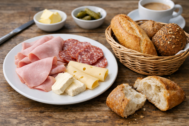 Най-вкусните швейцарски закуски, които задължително трябва да опитате